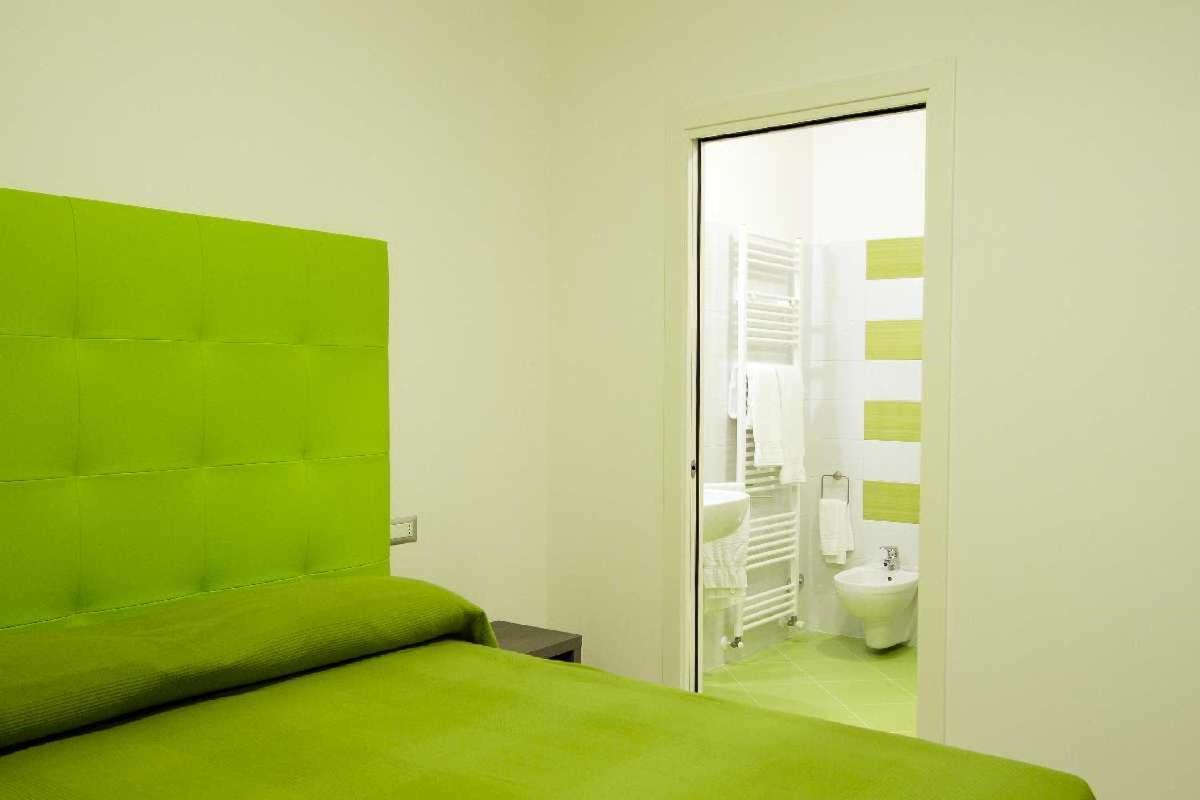 Hotel La Maestra Гротамаре Стая снимка