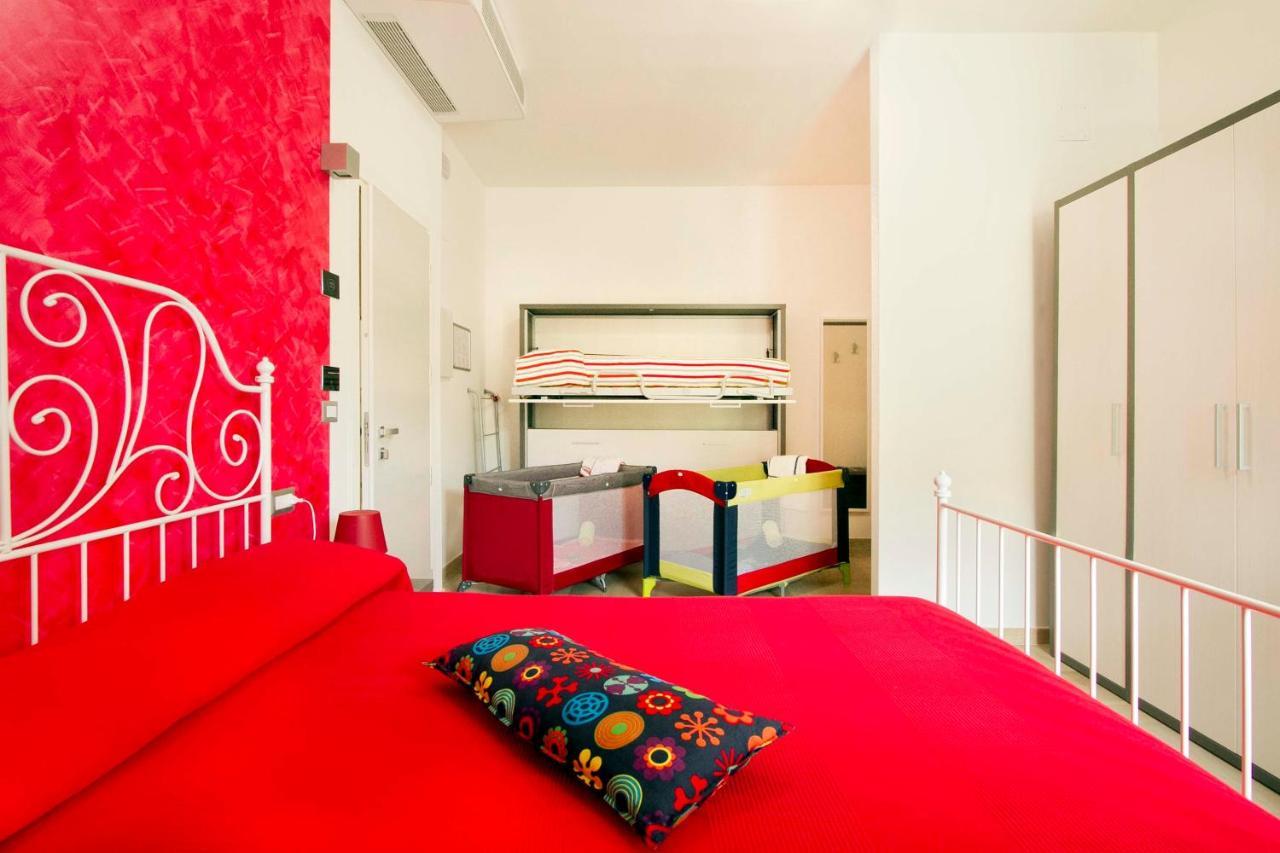 Hotel La Maestra Гротамаре Екстериор снимка